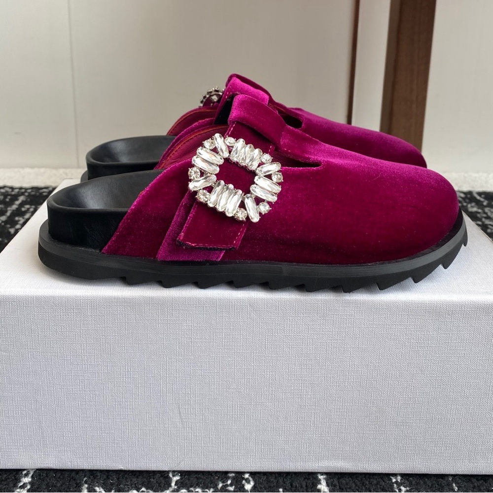 Roger Vivier Slidy Viv’ Women’s Slippers - Picture 3 of 9